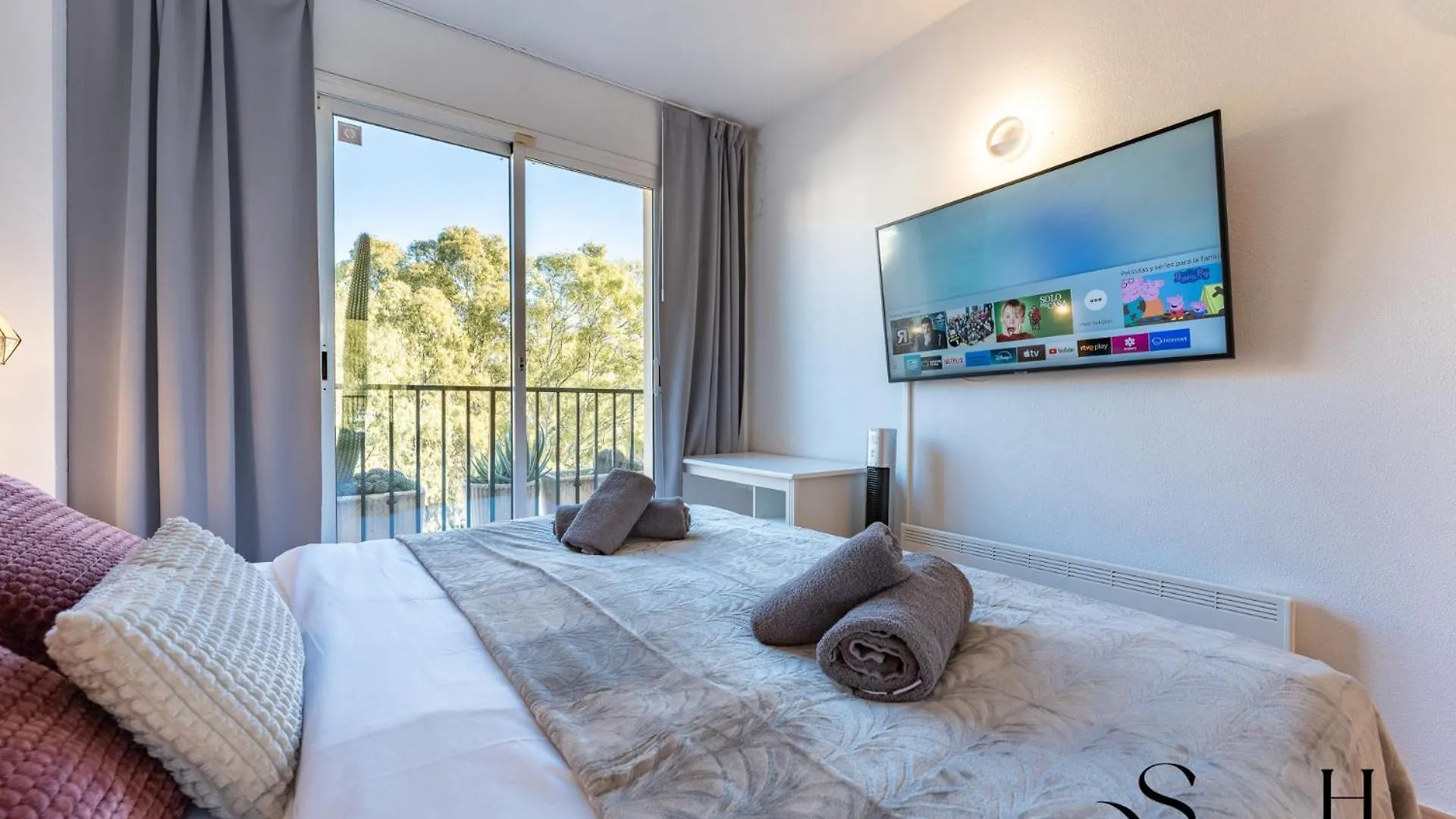 Mountain Views, Pool & Rooftop, Cozy 2Br For 6 Fuengirola Apartment